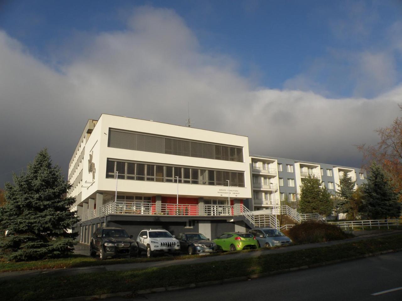 Penzión Inštitút Košice Exterior foto